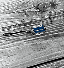 Брелок с логотипом 